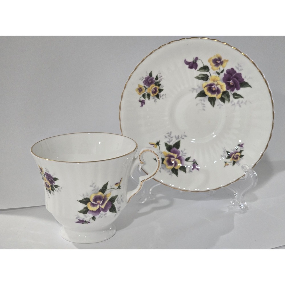 Royal Windsor Fine Bone China Cup and Saucer Set Pansies England Purple Floral
